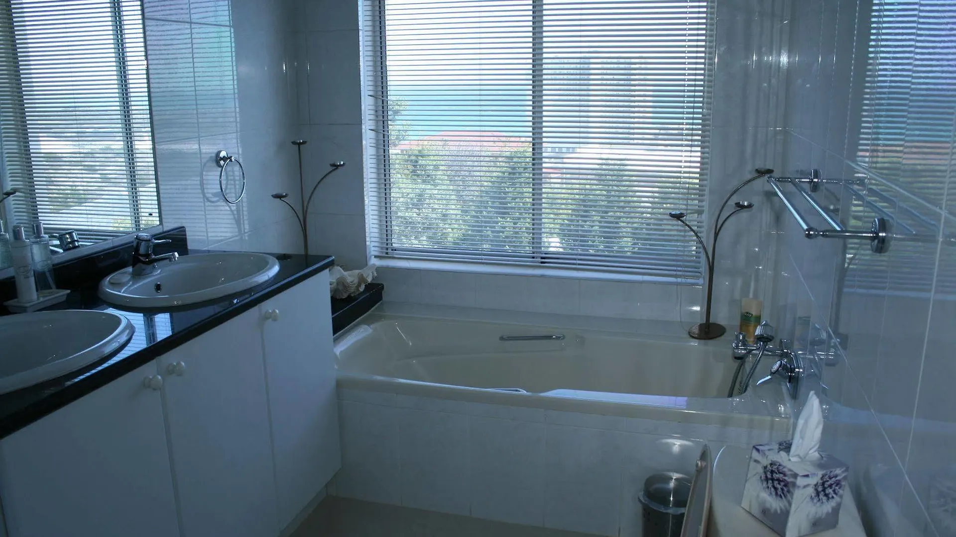 Guest house Bloubergstrand Sunset Lodge Cape Town