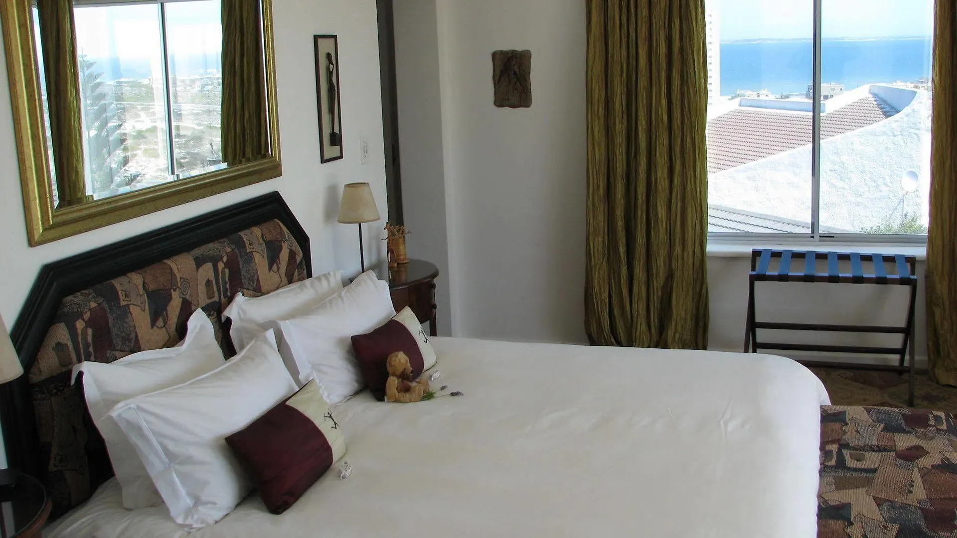 Bloubergstrand Sunset Lodge Cape Town South Africa